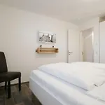 Schatzkiste Reetdachhaus