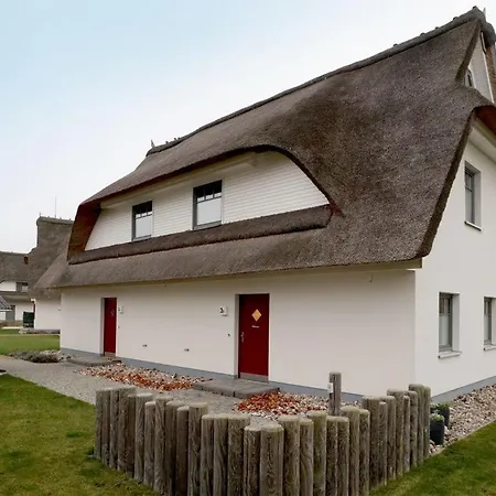 Apartment Schatzkiste Reetdachhaus