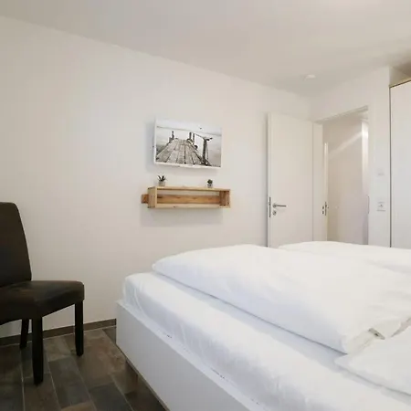 Schatzkiste Reetdachhaus Apartment