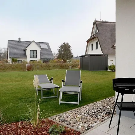 Schatzkiste Reetdachhaus Tarnewitz